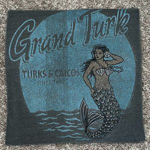 Grand Turks, grey and blue graphic Tshirt!